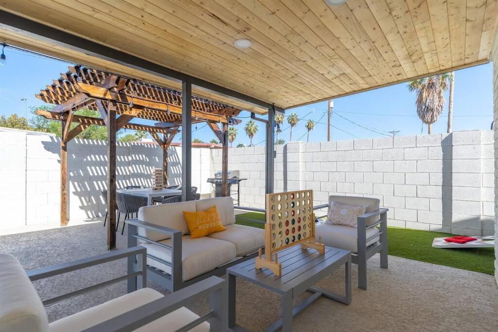 Cozy-Perfect Location-Private Pool-Heat Optional- Spring Training-Gcu Villa Phoenix Exteriör bild